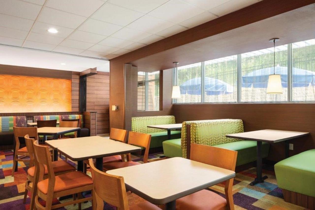 Fairfield Inn & Suites By Marriott Атенс Екстериор снимка